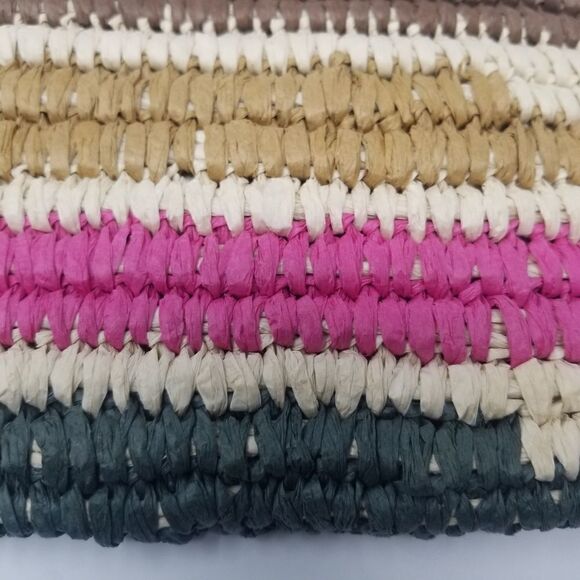 NWOT. Retro straw style wristlet bag. Multicolor rattan, straw. - Picture 10 of 10